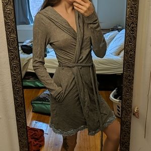 Aerie Robe